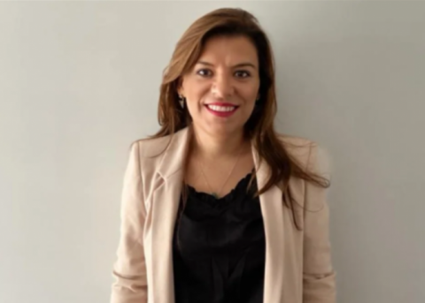 Flor Esther Salazar, nueva directora del área de Contabilidad y Finanzas